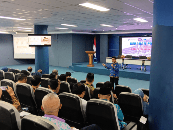 Peningkatan Kemampuan Pedagogik Guru Informatika Se-Kabupaten Malang Melalui Computational&nbsp;Thinking